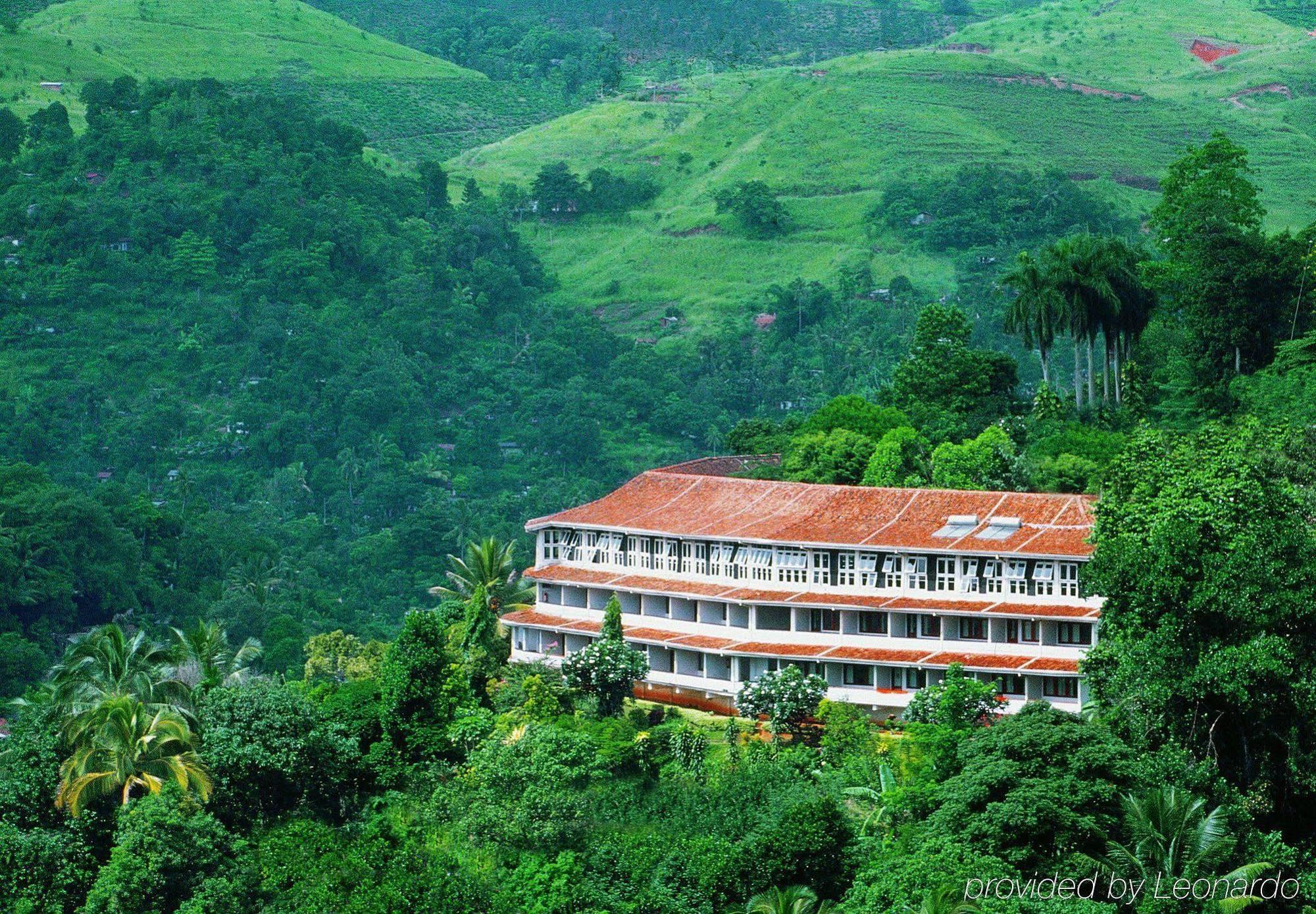 Hotel Hilltop Kandy Kültér fotó
